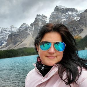 Meet your Posher, Sidonia